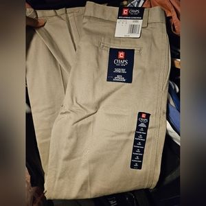 NWT Boys Chaps Khaki - Approved Schoolwear size 16 Husky